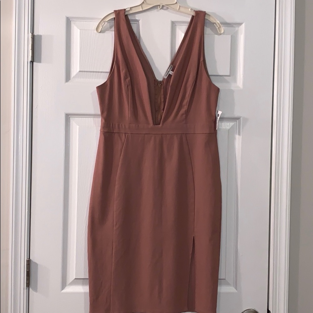 Women’s dress
